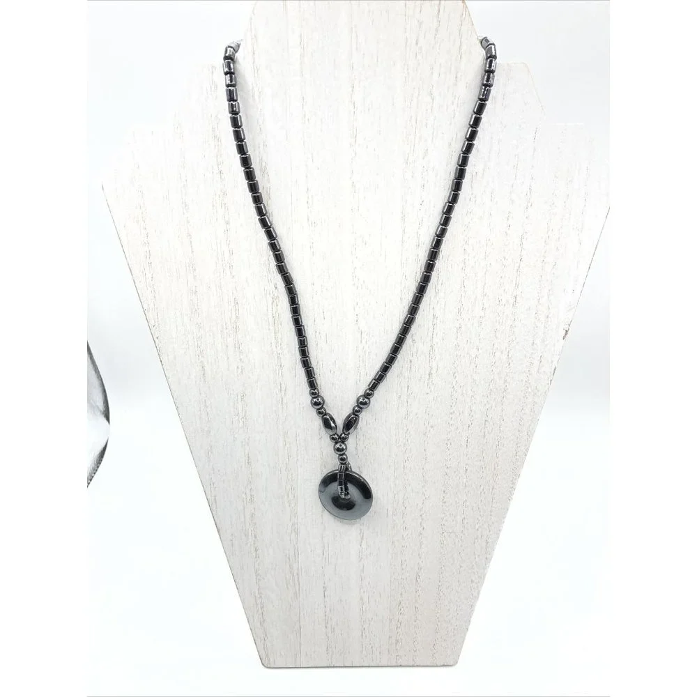 Hematite   Disc‎ Pendant  Necklace 18” Beads Barrel Clasp Black